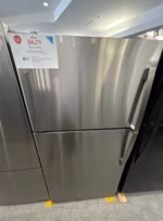 <h5>Model: GTS22KYNRFS</h5><br><p>GE® 21.9 Cu. Ft. Top-Freezer Refrigerator</p> - Image 2