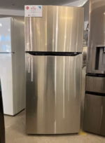 <h5>Model: LTCS20020S</h5><br><p>30 in. 20 cu. ft. Top Freezer Refrigerator in Stainless Steel with Mult-Air Flow and Reversible Door</p> - Image 2