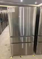 <h5>Model: LF30S8210S</h5><br><p>30 cu. ft. Smart Standard-Depth MAX™ 4-Door French Door Refrigerator with Full  onvert Drawer™</p> - Image 2